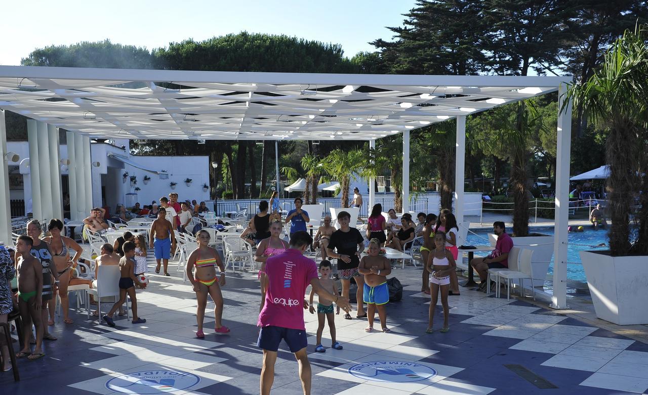 La Serra Holiday Village & Beach Resort Baia Domizia Exterior photo