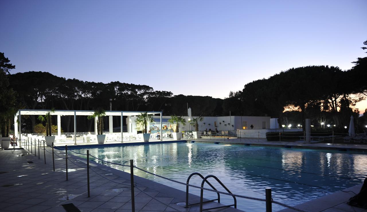 La Serra Holiday Village & Beach Resort Baia Domizia Exterior photo